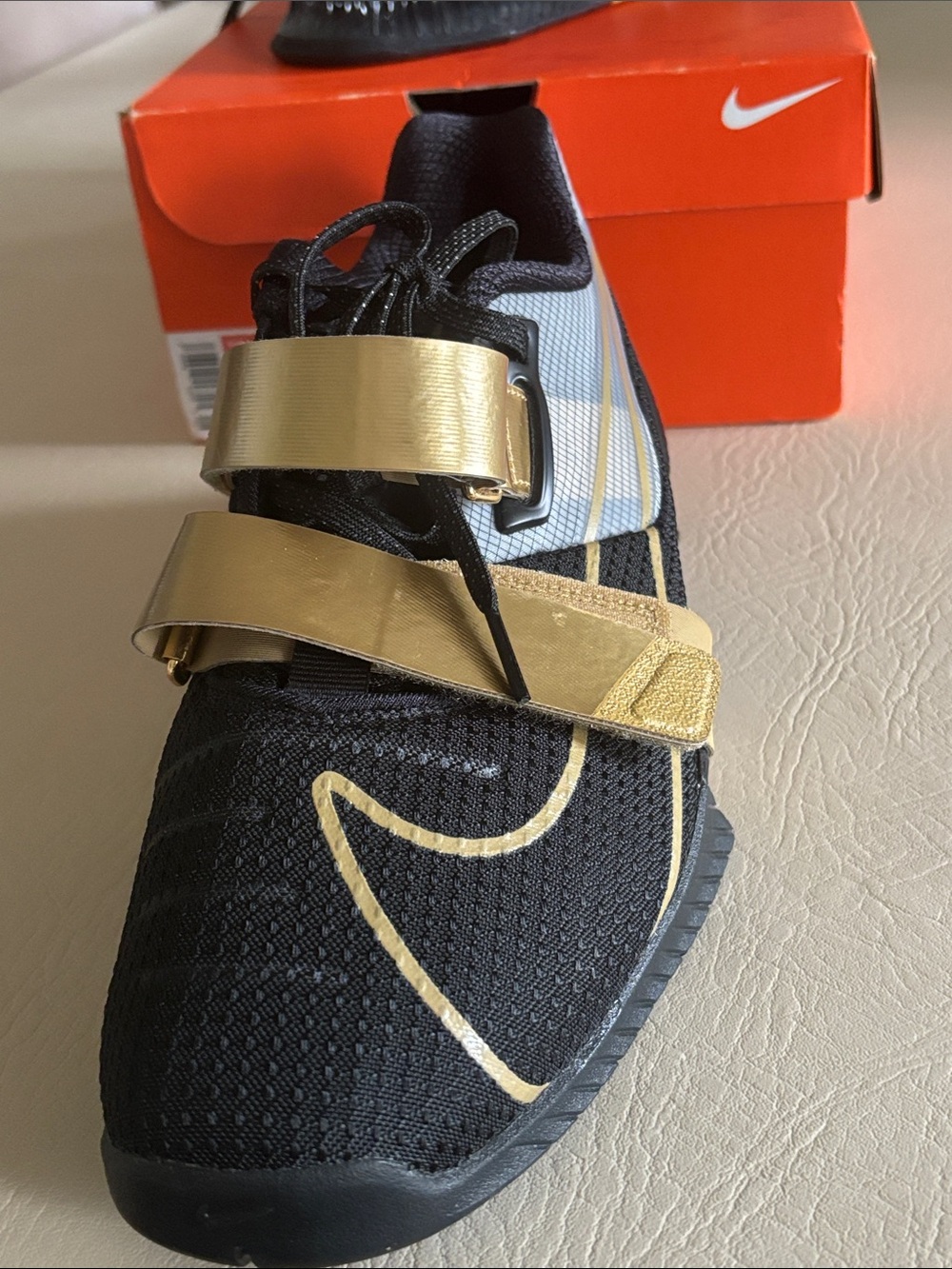 Nike Romaleos 4 Men's Black and Gold size 11 - Picture 4 of 7